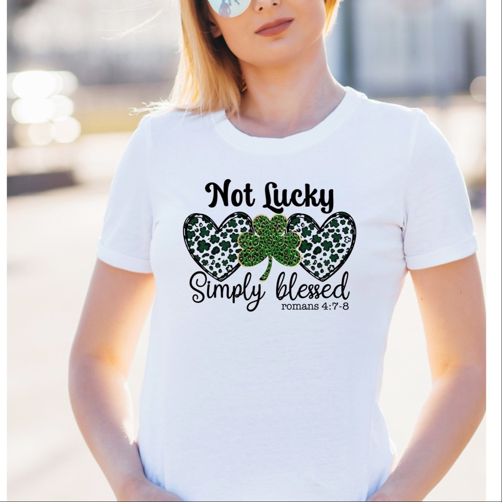 Shamrock And Heart St. Patrick’s Day T-shirt